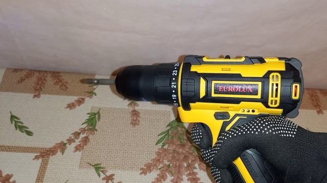 Дрель-шуруповерт Eurolux ДА-122-1Li смотреть онлайн