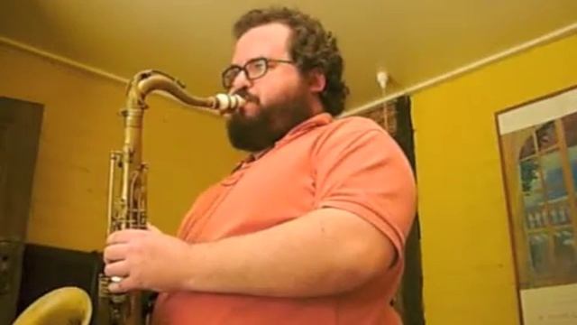 saxophone - overtones practise смотреть онлайн