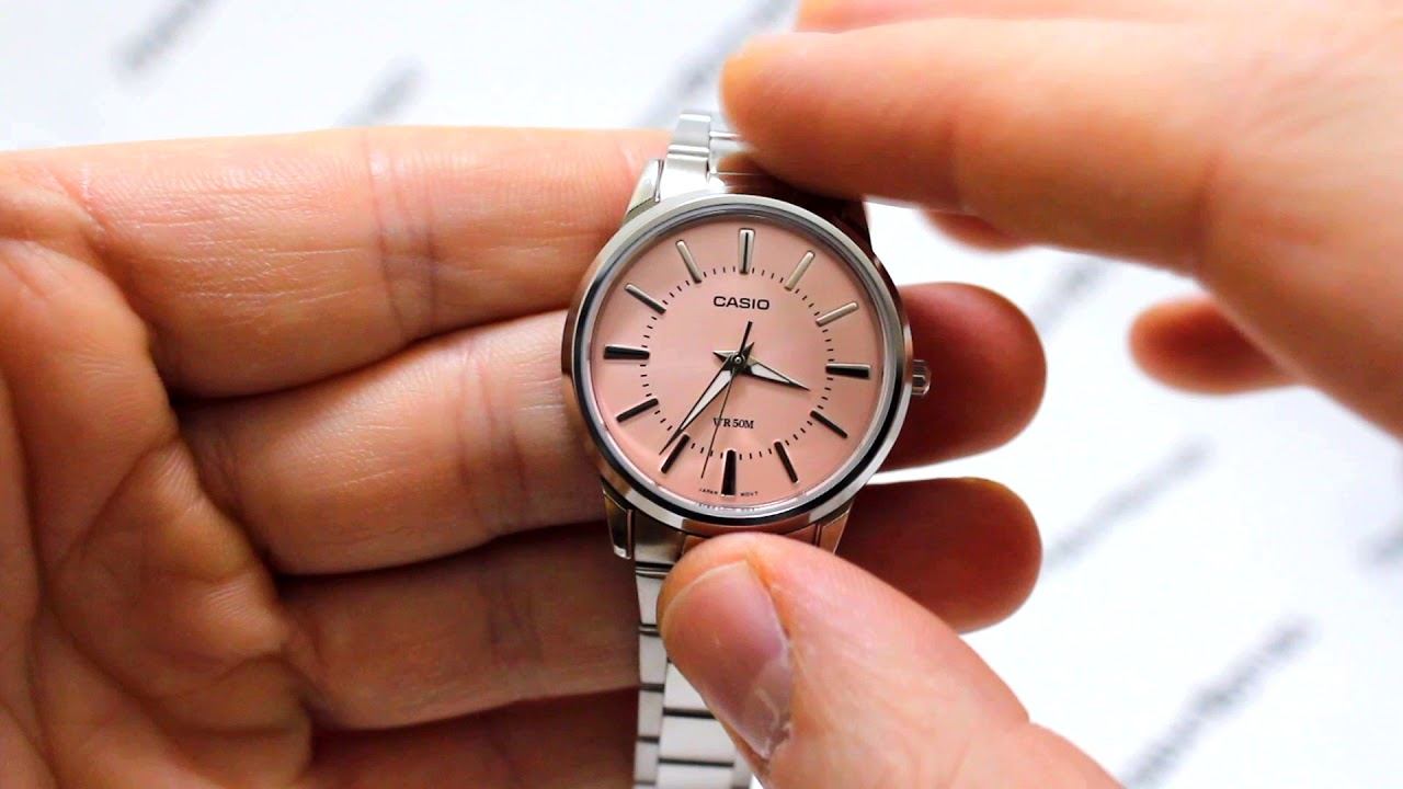 Часы Casio LTP-1303D-4A [LTP-1303D-4AEF] - видео обзор от PresidentWatches.Ru смотреть онлайн