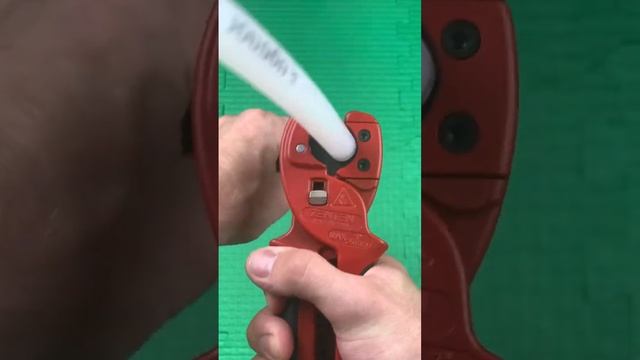 Соединение Uponor PE-Xa Quick&Easy. Shorts 25 смотреть онлайн