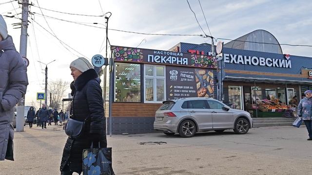 Тула ТЦ Плехановский, трафик.mp4 смотреть онлайн