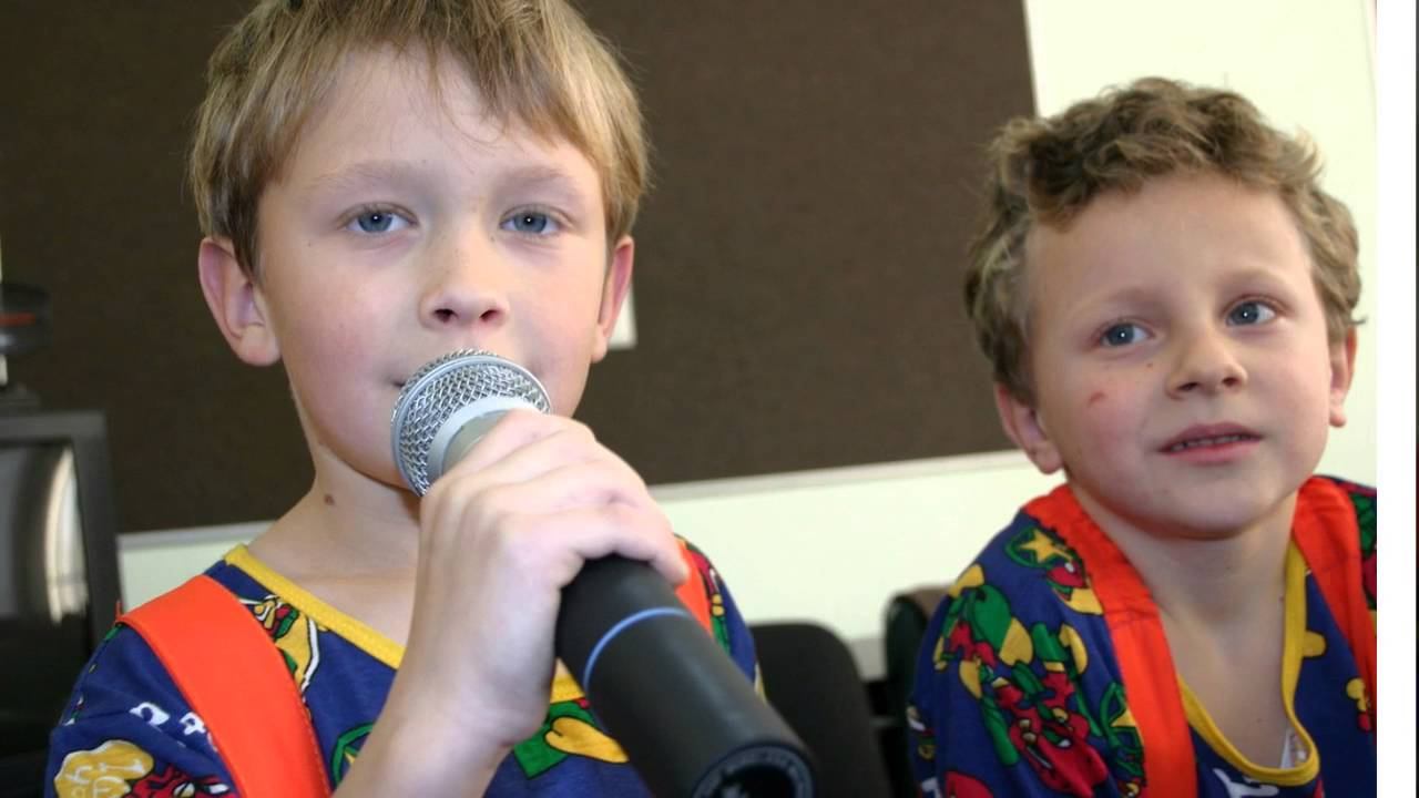 Слушать песню детскую Карманы Расстояния Минусовка смотреть онлайн