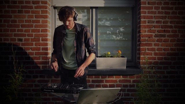 Intense Drum And Bass Mix 05 - Special Crush смотреть онлайн