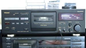 Teac V-1050 Cassette Deck