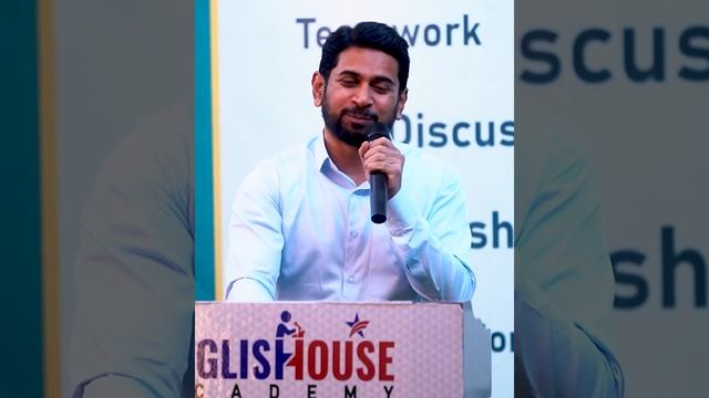 Winners Never Quit - Quitters Never Win | Best Motivational Speech By A Student From Saharanpur смотреть онлайн