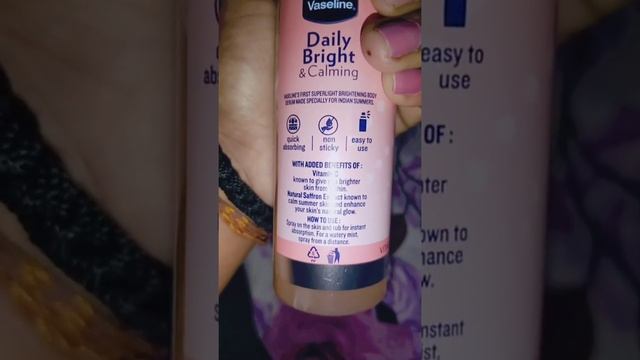 Vaseline Summer! Daily Bright & Calming Body Serum Spray Review ❤️🥀 смотреть онлайн