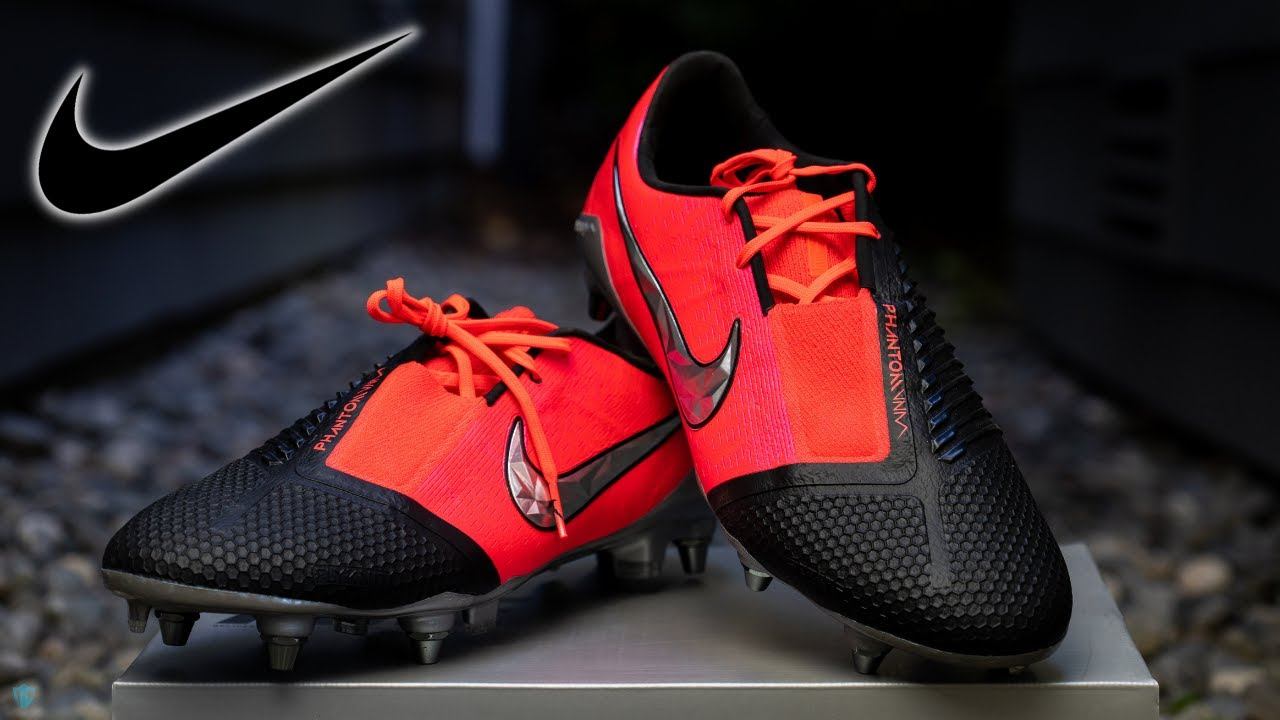 Special CUSTOM Football Boots | Nike Phantom Venom Elite SG Review | Pro Footballer Boot Reviews смотреть онлайн