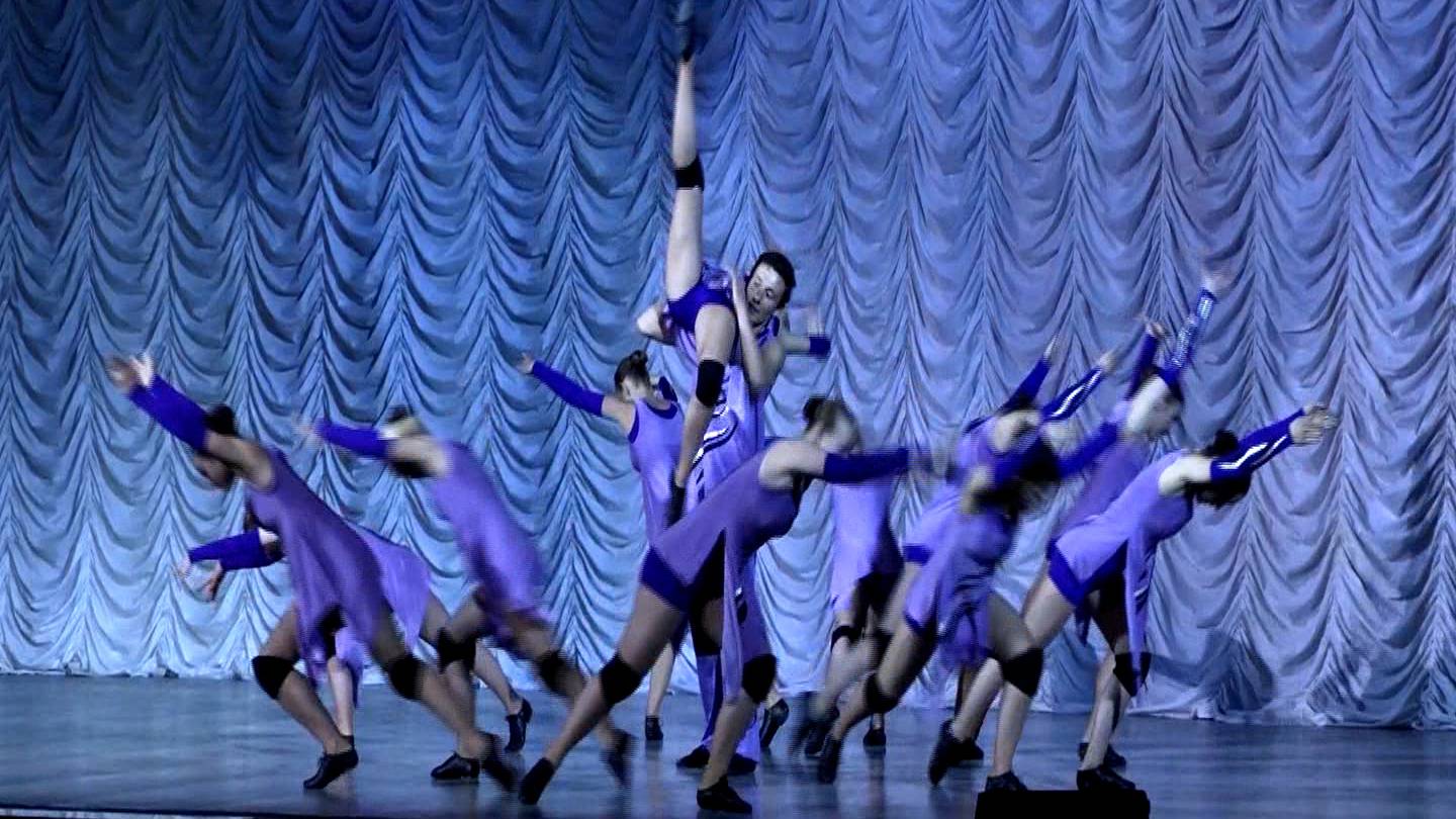 "Антрэ" - танцевальный коллектив "Геликон" РЭУ им. Плеханова 2013 смотреть онлайн