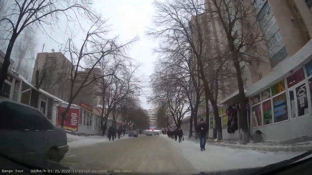 Луганск, ул. Шелкового, ТЦ Мега Стар Плаза, Слава. 2022.01.25 смотреть онлайн
