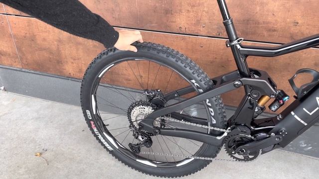 The LaMere Cycles Diode V4 e-MTB!! смотреть онлайн
