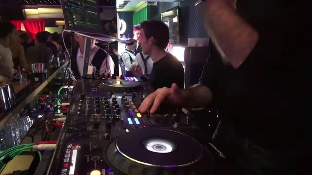 Dr. Kucho! @ Party Room , Kiev, Ukraine 04.11.11 (13/16) смотреть онлайн