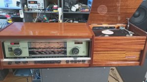 Перестройка на FM диапазон радиол Симфония, Эстония.