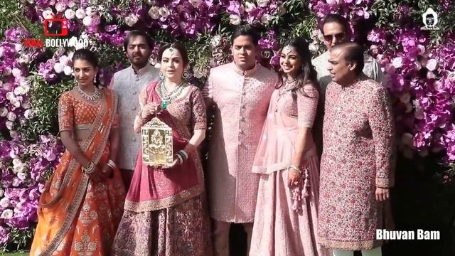 Bhuvan Bam All ROASTS Together | AMBANI Wedding | Ranveer-Deepika Reception | IIFA 2019 смотреть онлайн