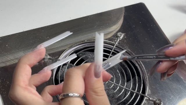 френч на длинном квадрате🔥наращивание себе на верхние формы🥰 смотреть онлайн