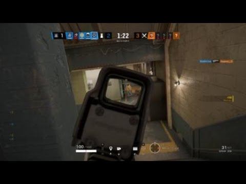 Tom Clancy's Rainbow Six® Siege: У тебя щит? У Клубика - время! смотреть онлайн