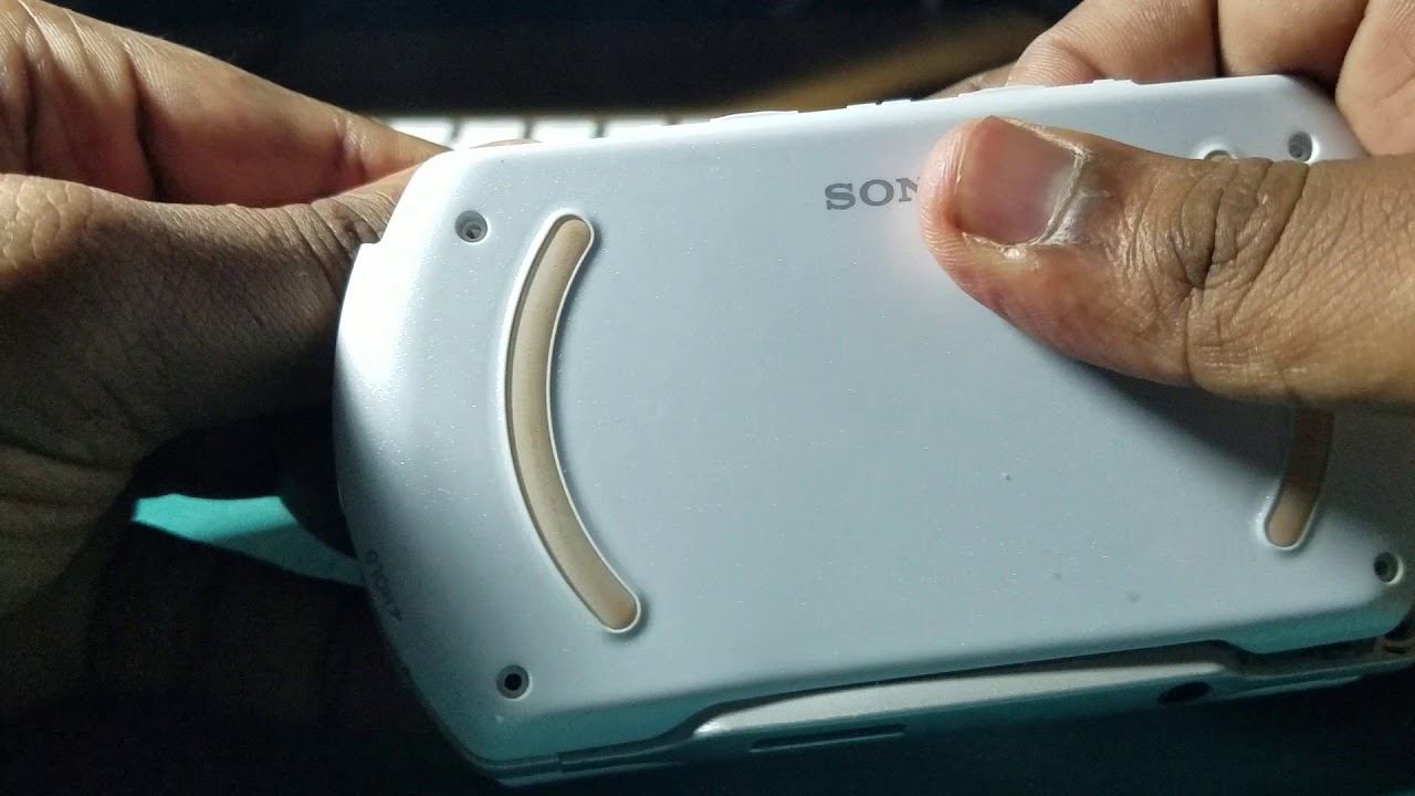 Replace PSPGo Battery in less than 5mins. смотреть онлайн