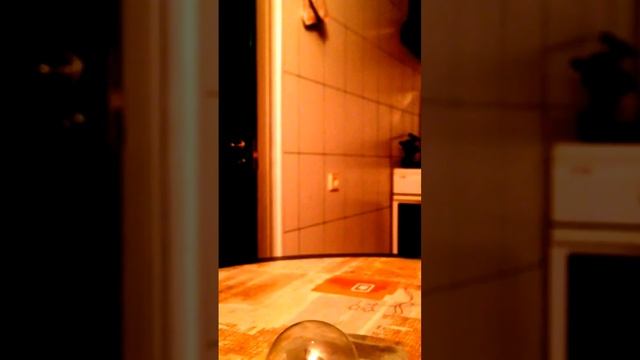 Experiments with broken plasma ball смотреть онлайн