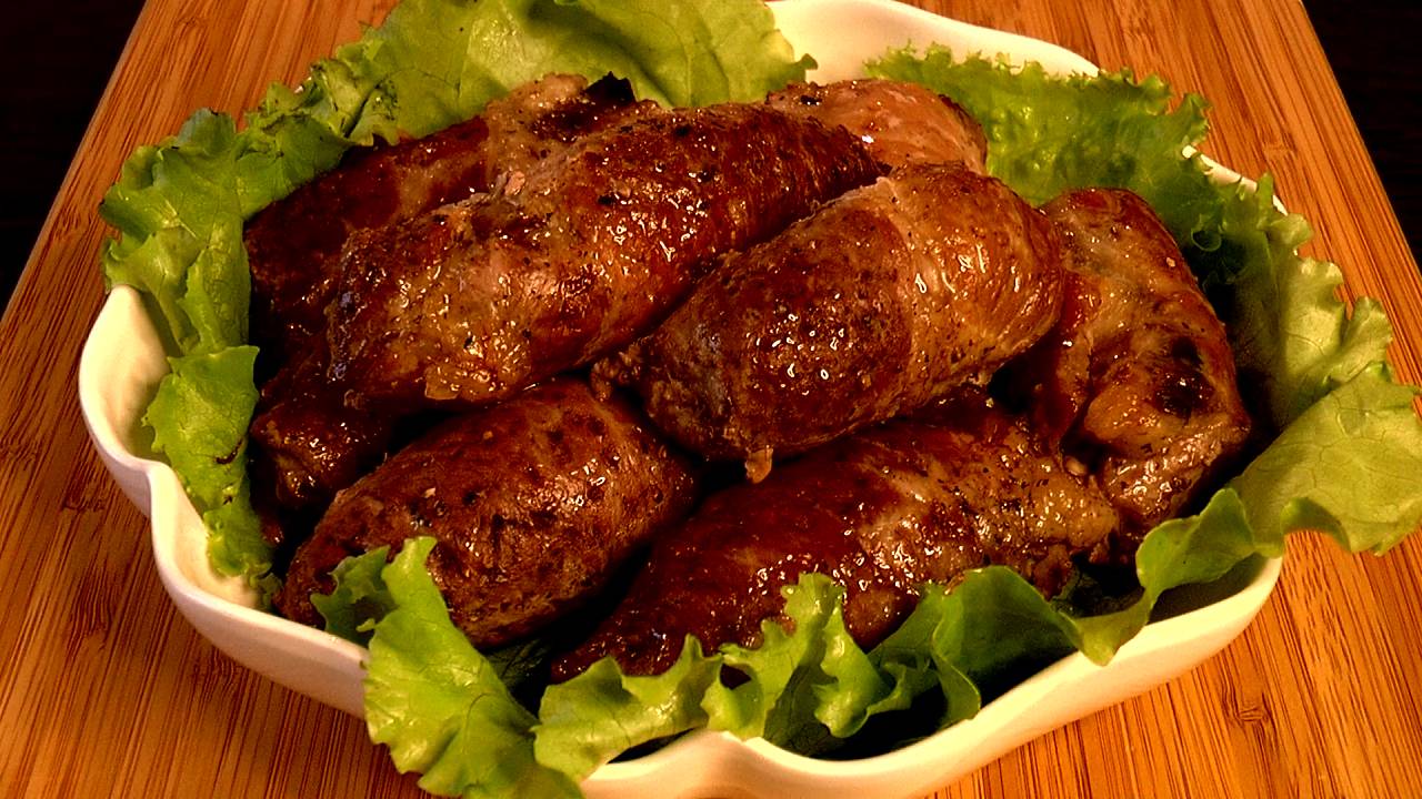 📌 Мясные рулетики с грибами и черносливом к праздничному столу смотреть онлайн