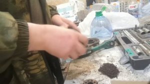 Снятие и чистка фильтра-отстойника УАЗ 469 1986 года