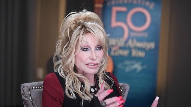 Dolly Parton talks about The Dolly Parton Experience coming to Dollywood in 2024 смотреть онлайн