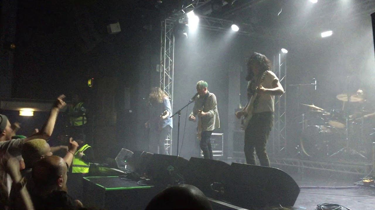 Badflower "Drop Dead" @ ULU, London 22/11/19 смотреть онлайн