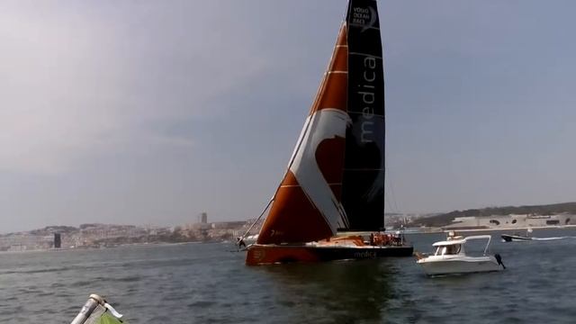 Volvo Ocean Race - Lisbon In-Port Race - Regatta 2015-06-06 m0233 смотреть онлайн