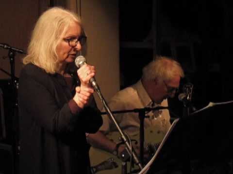 Slapp Happy + Faust - Scarred For Life (Live @ Cafe OTO, London, 10/02/17) смотреть онлайн