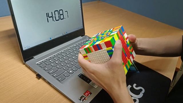 13x13 Cube Solved in 28:24 смотреть онлайн