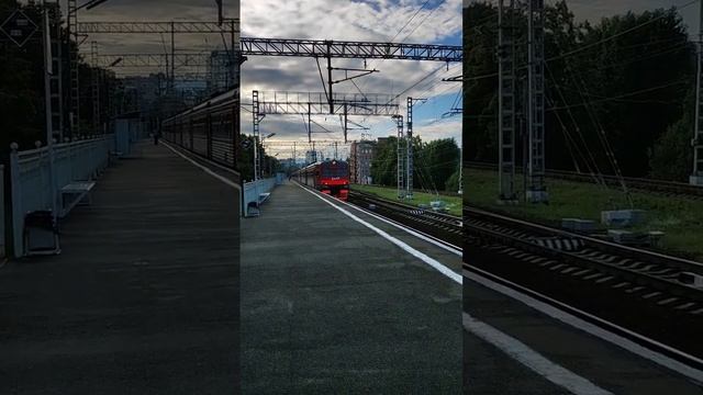 эт2м 097 на станции Ланская #железнаядорога #ржд #санктпетербург #жд #поезд #питер #россия#train_ru смотреть онлайн