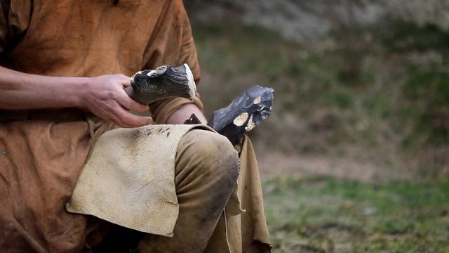 Solutrean Spearheads: The Art of Prehistoric Flintknapping смотреть онлайн