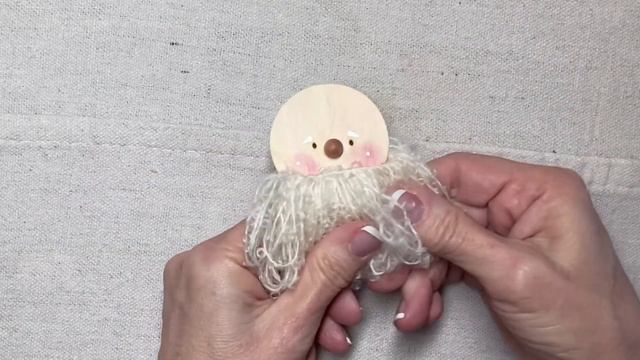 How to Make a Vintage Lace Santa Ornament смотреть онлайн