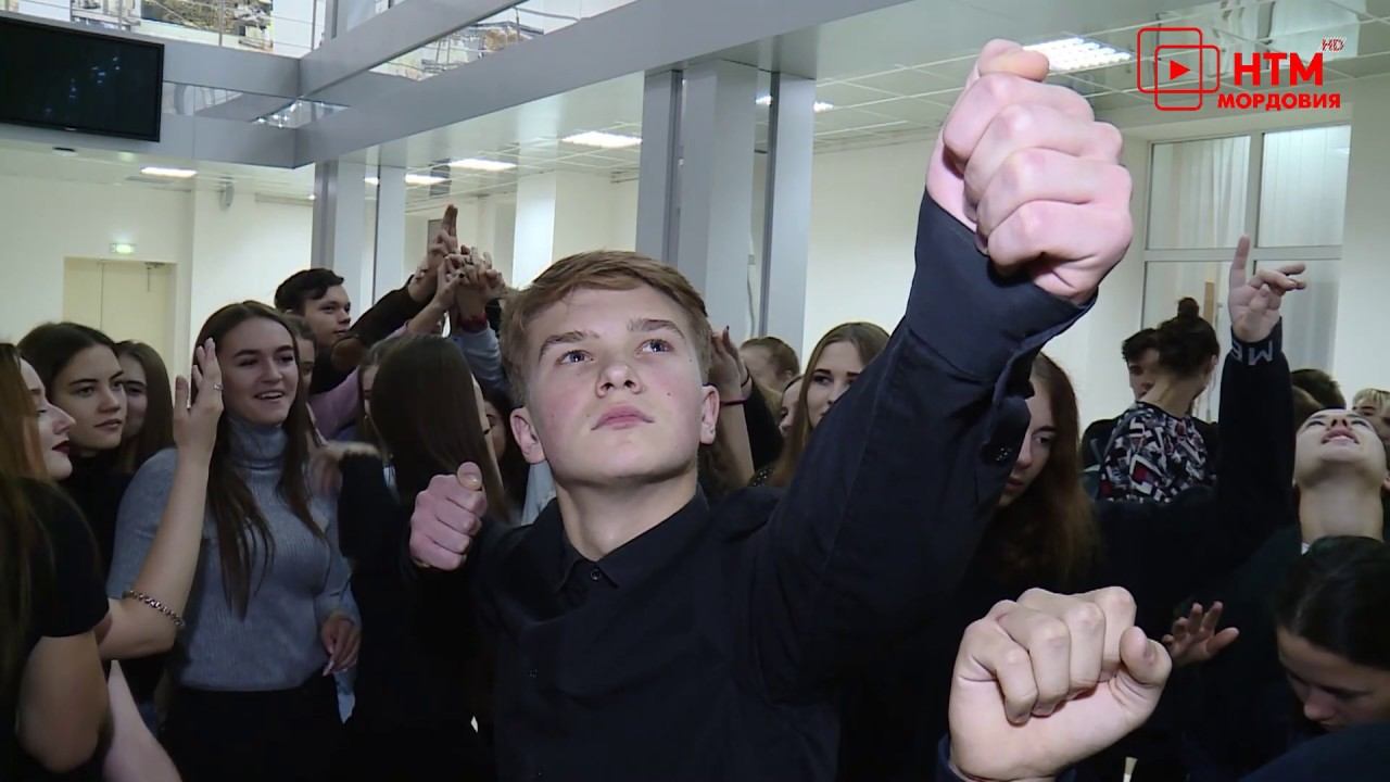 Театральный перформанс смотреть онлайн