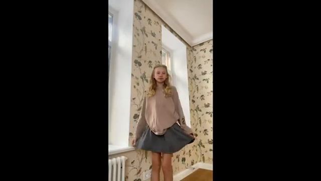 Делаю образы в разных стилях🩰🎬/old money and coquette style 🩰🎪🎬 смотреть онлайн