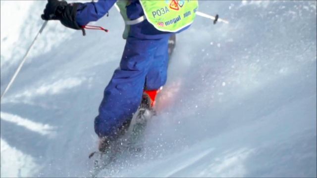 Быстро летит время, особенно в могуле!
Не так давно были еще малышами!