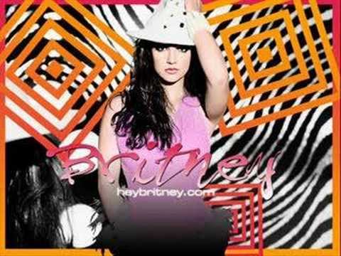 Britney Spears- Outta this world (blackout bonus track) смотреть онлайн