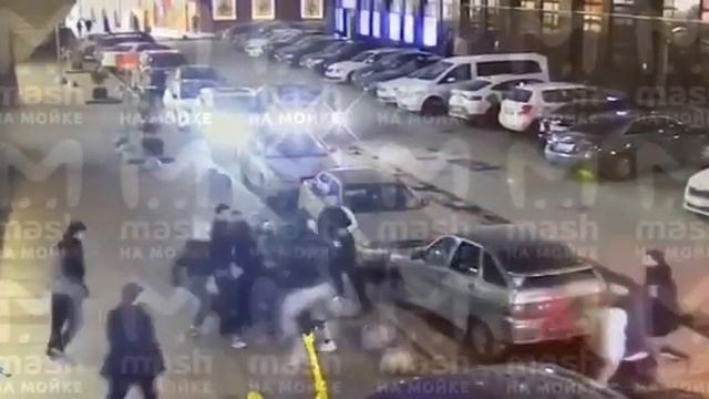 Таджики устроили перестрелку на Сенной площади смотреть онлайн