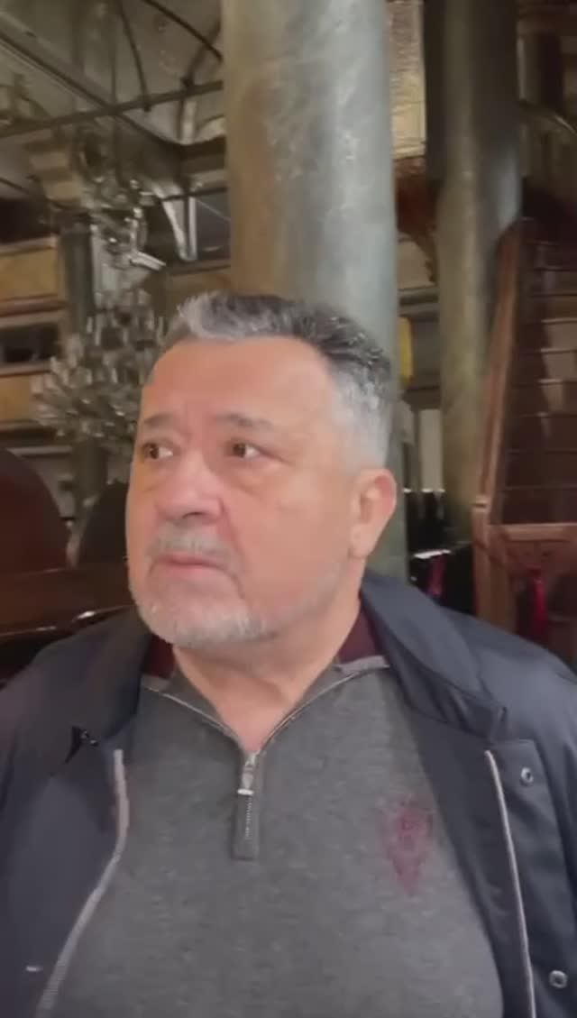 КОНСТАНТИНОПОЛЬ. У МОЩЕЙ СВТТ. ИОАННА ЗЛАТОУСТА, ВАСИЛИЯ ВЕЛИКОГО И ГРИГОРИЯ БОГОСЛОВА смотреть онлайн