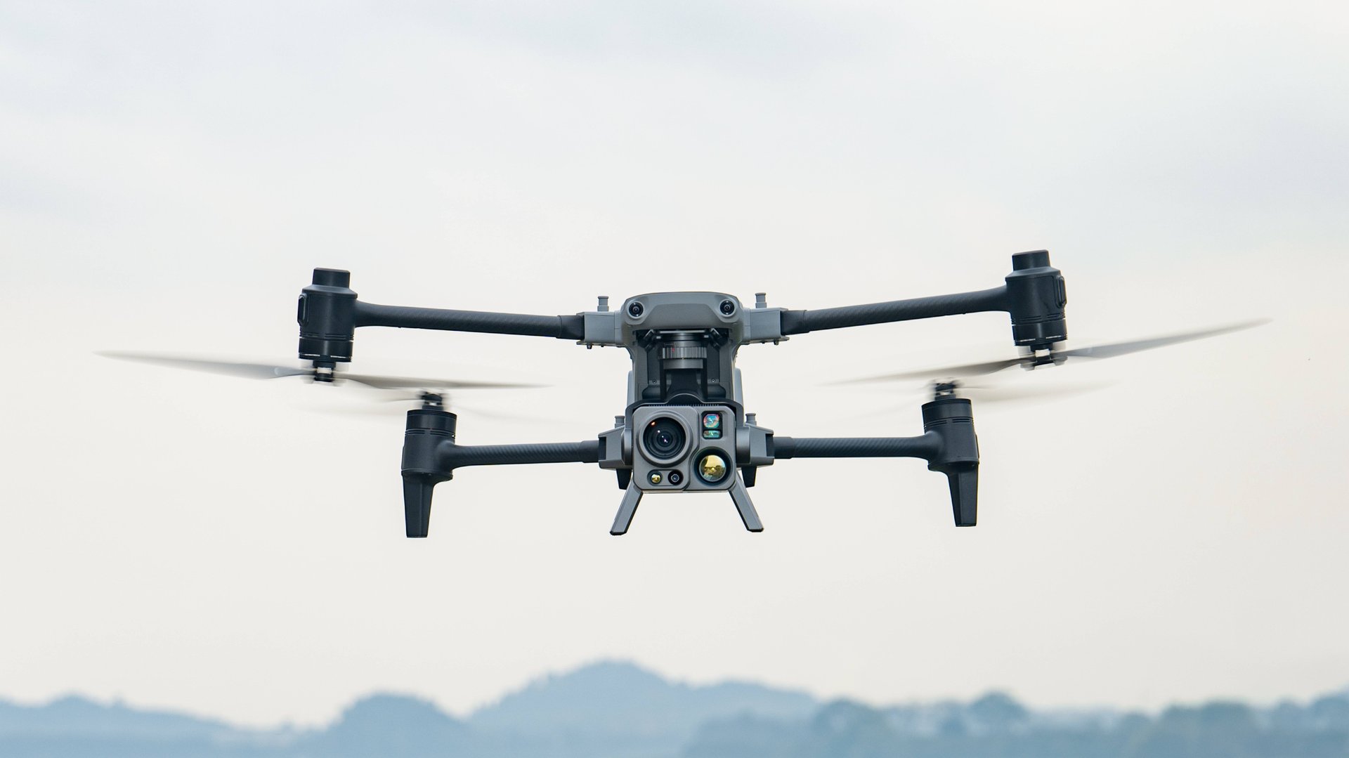 Король квадрокоптеров Autel Alpha