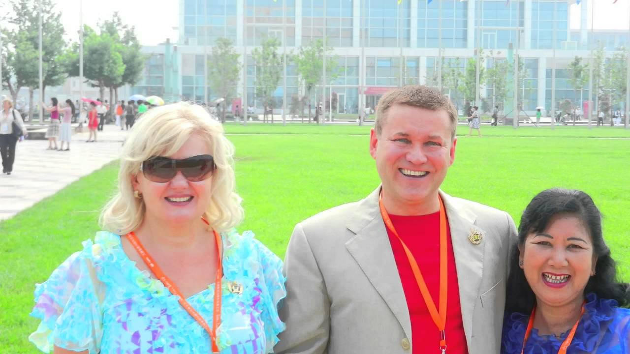 ИСТОРИЯ УСПЕХА ЭКСТРАВАГАНТНОГО ВЛАДИМИРА ЧАЩИНА !!! смотреть онлайн