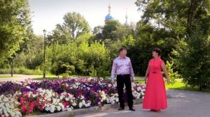 С праздником! (Эльвира Баюнова и Александр Бондаренко)