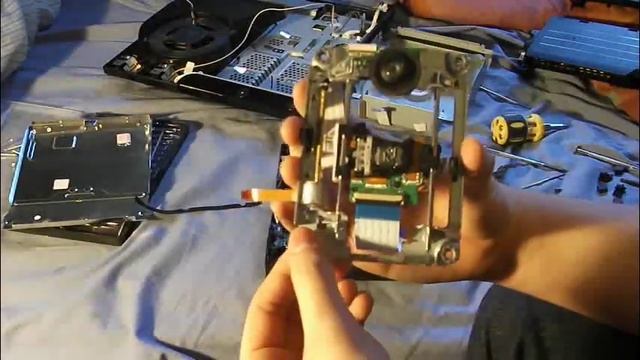 ps3 slim KEM-450AAA laser deck replacement смотреть онлайн