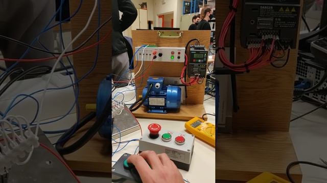 Ejercicio 6 V20 Siemens смотреть онлайн