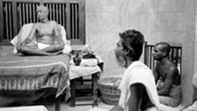 Aadhi Jothi - Bhagavan Shri Ramana Maharishi смотреть онлайн