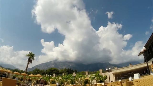 Clouds Time Lapse смотреть онлайн