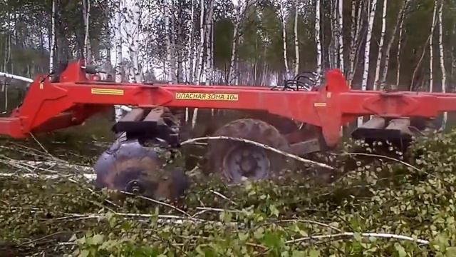 Борона прицепная мелиоративная БПМ-5 ЗУБР в работе смотреть онлайн