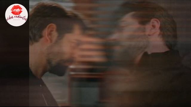 Las evasivas respuestas de Barış Baktaş y Yağmur Yüksel en la entrevista revelaron su amor. смотреть онлайн