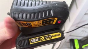 Зарядное dewalt