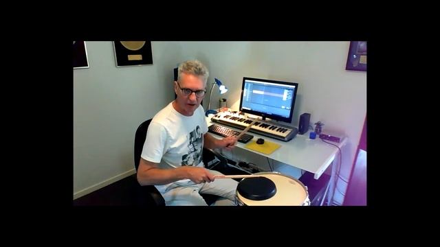 2 Minute Tutorial - The Swiss Army Triplet смотреть онлайн