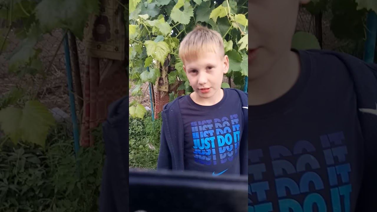 Юный садовод ！😂😂😂 смотреть онлайн