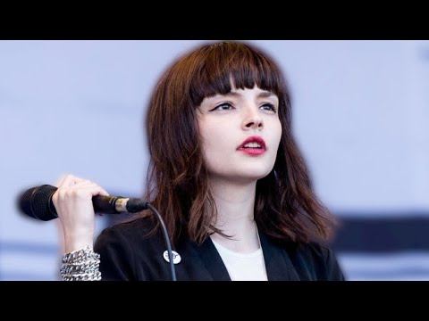 CHVRCHES Live - T in The Park 2014 / Day 3 - Full Show смотреть онлайн